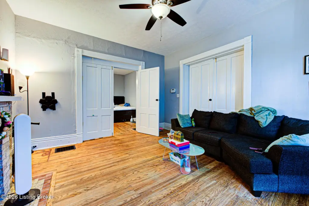 Picture 7