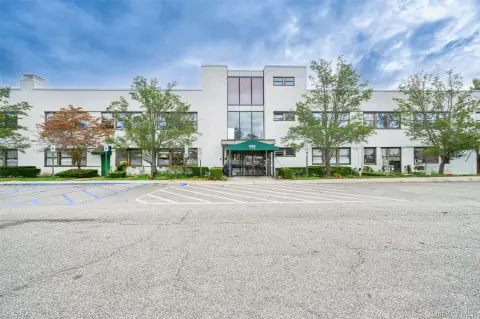 Garden City Professional Office Space