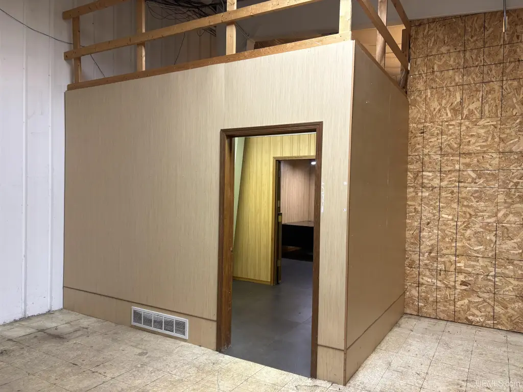 Picture 36