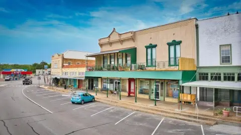 Historic Town Square Mixed-Use Building