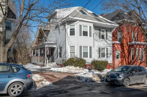 Charming Multifamily Property in Portland