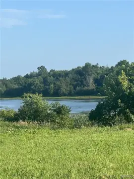Residential Lakeside Lot in Jackson