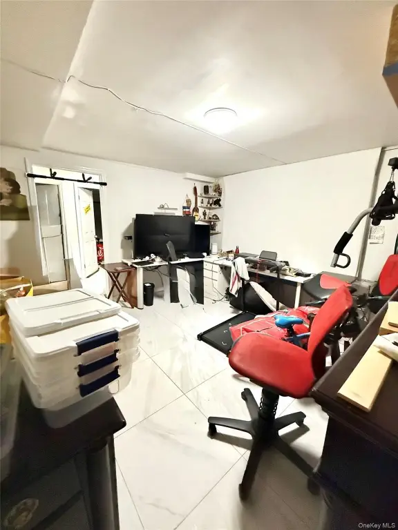 Picture 16