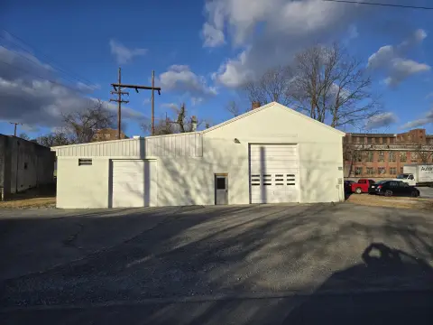 Concrete Flex Space Building