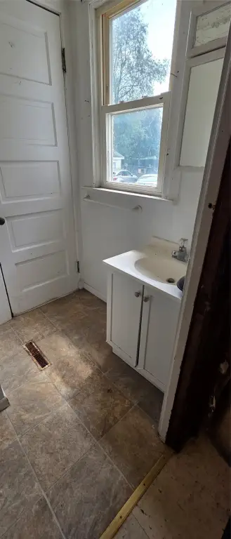 Picture 19