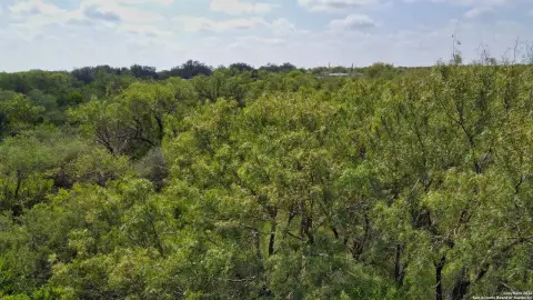 Uvalde Estates Unrestricted Land