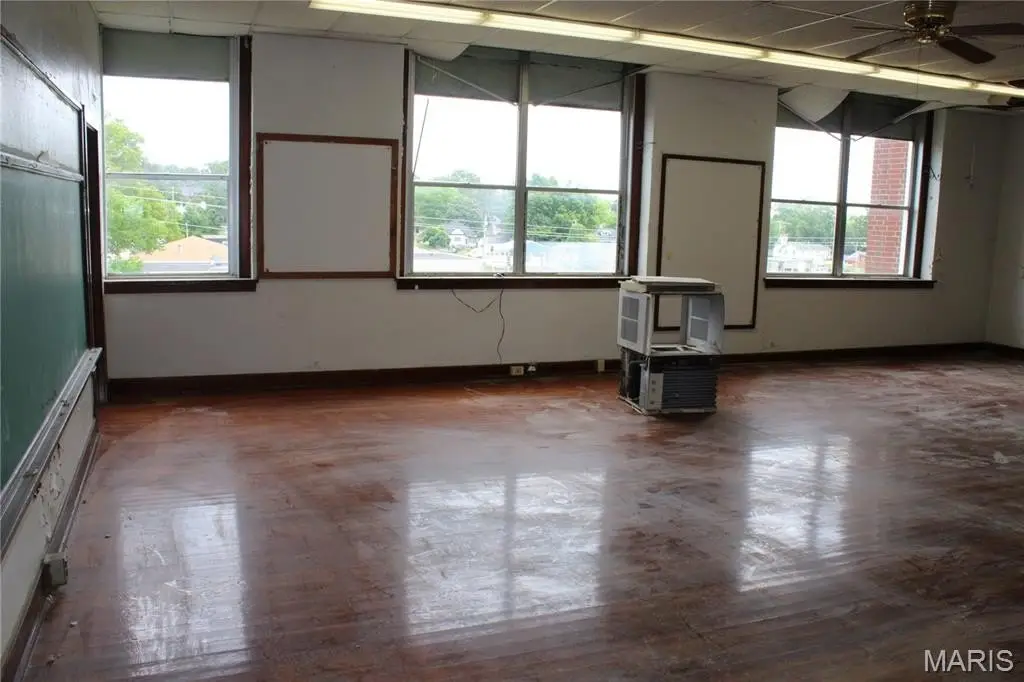 Picture 18