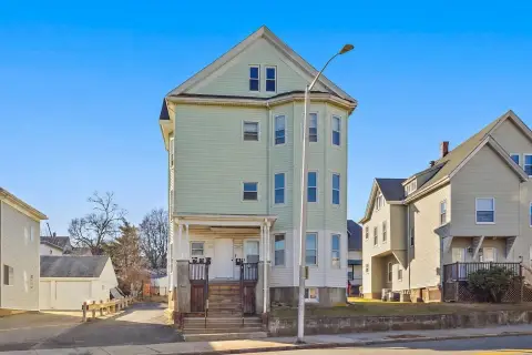 Triplex with Fourth-Floor Space