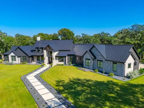 Weimar Ranch with Custom Home