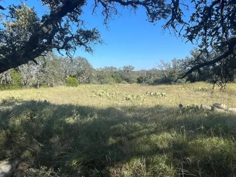 Secluded Acreage with Grazing Lease