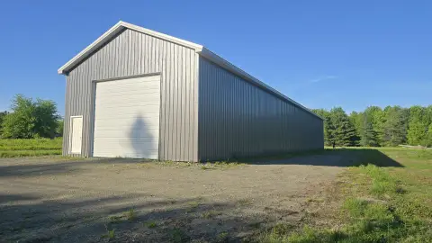New Flex Space on Commercial Acreage