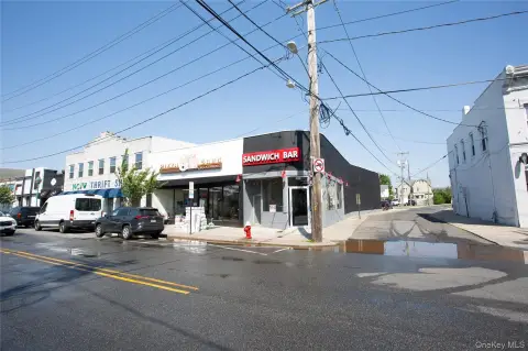 Turn-Key Restaurant Corner Space