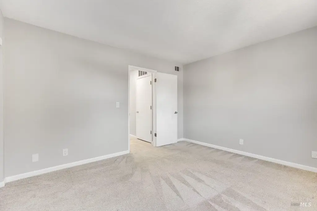 Picture 33