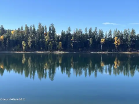 Residential Waterfront Development Lot