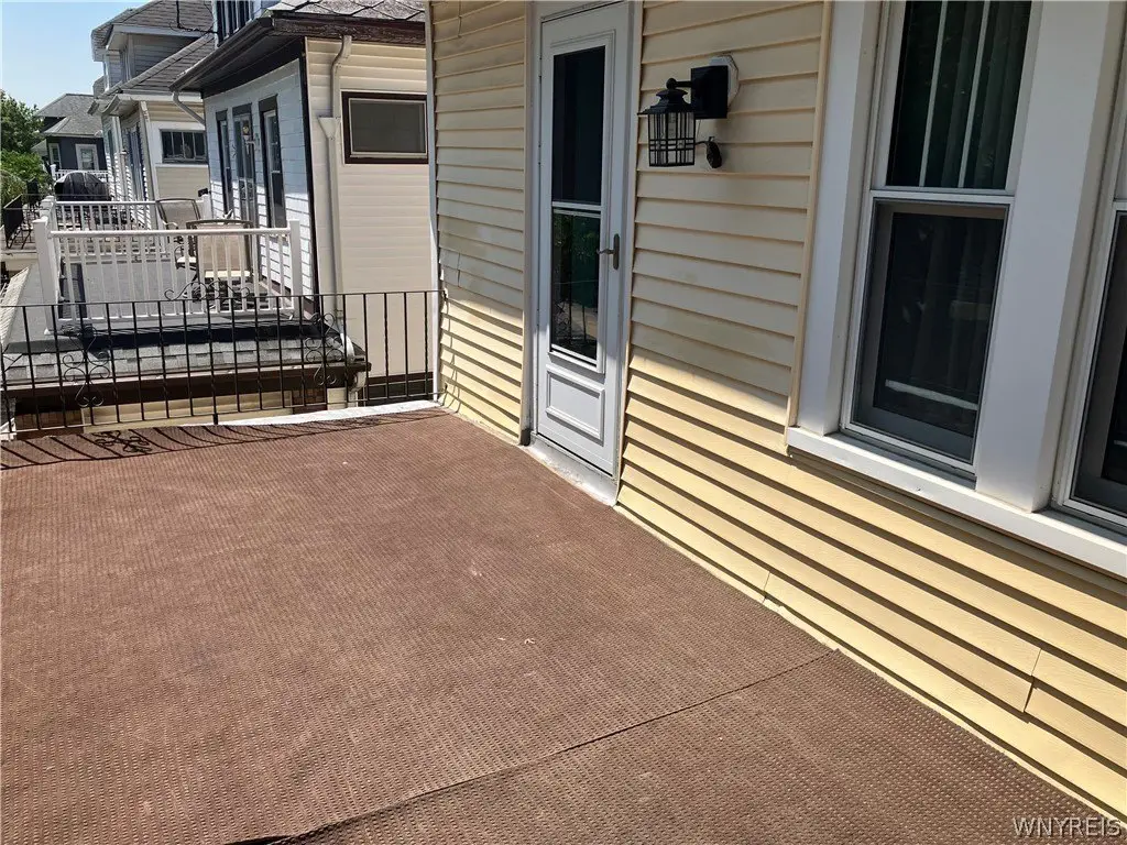 Picture 30