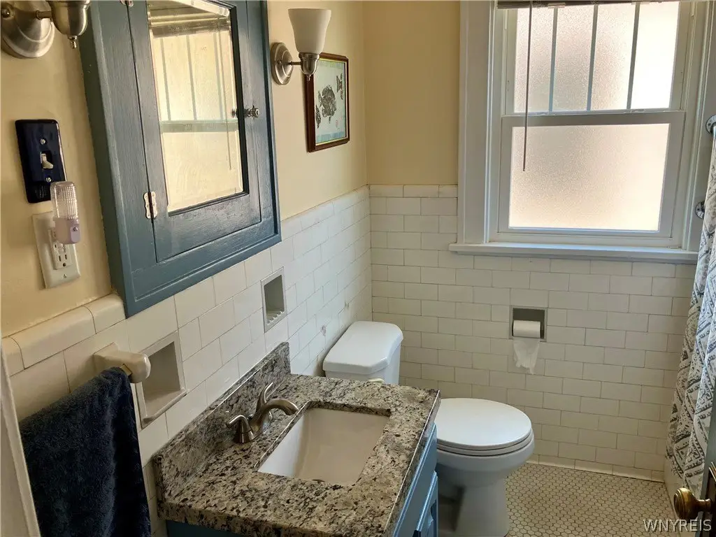 Picture 16