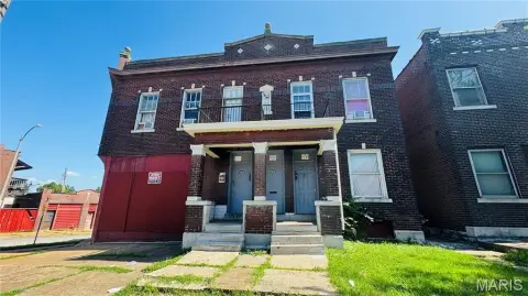 Mixed-Use Property in Tower Grove