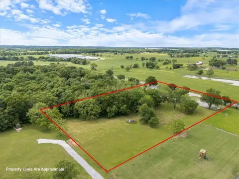 Mixed-Use Property with Acreage