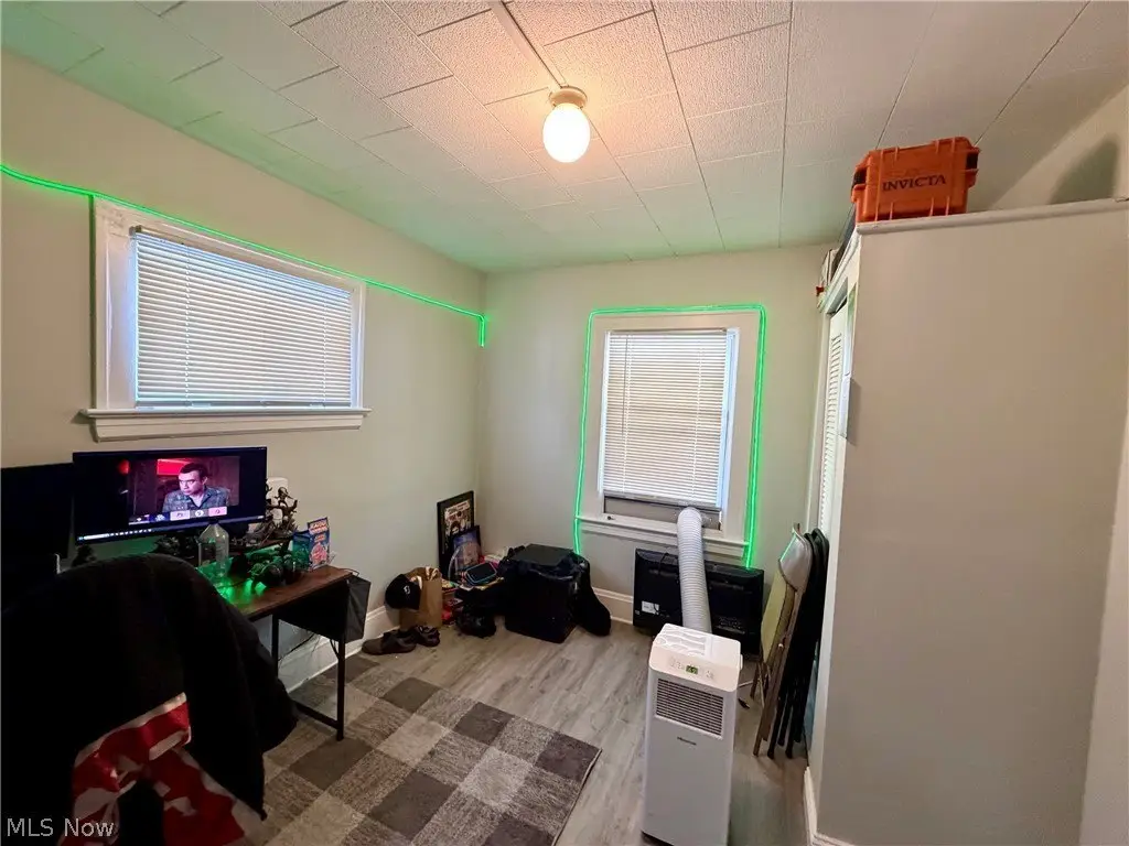 Picture 23