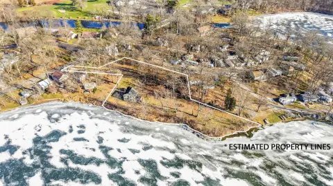 Randall Lake Buildable Frontage