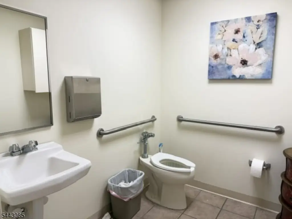 Picture 8