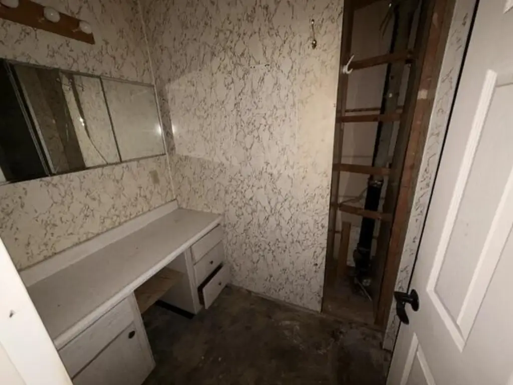 Picture 19