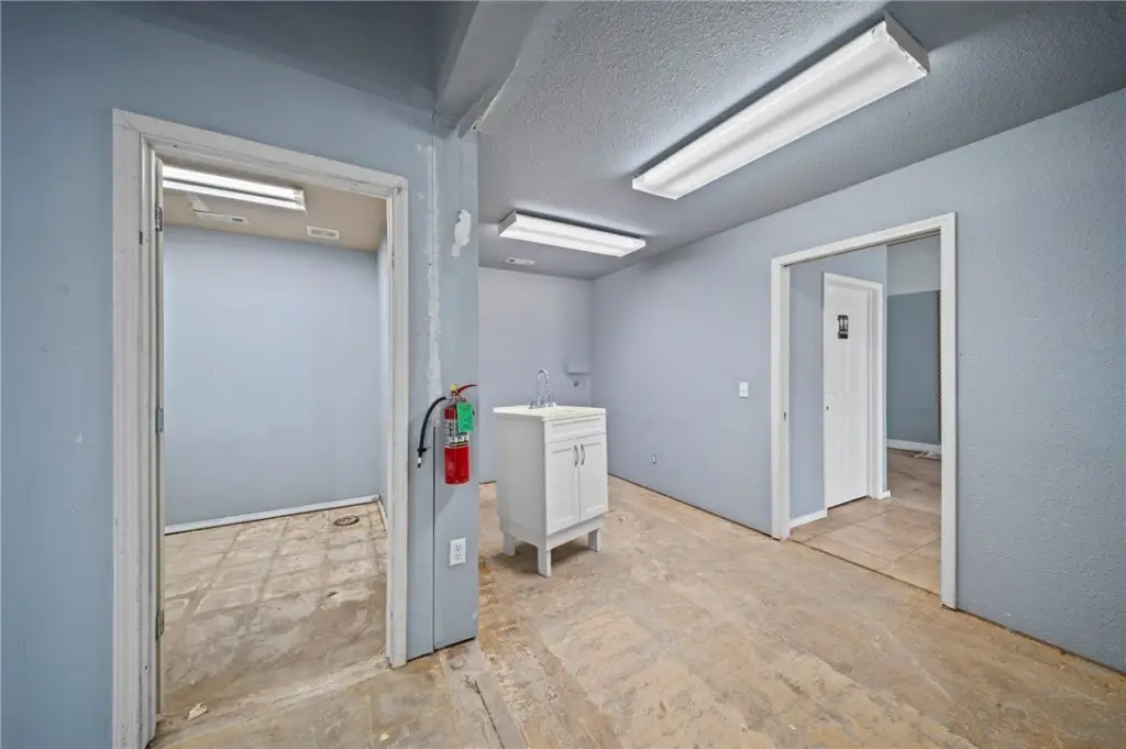 Picture 6