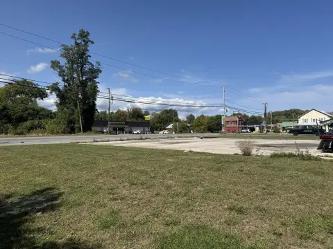 Commercial Lot with Warehouse