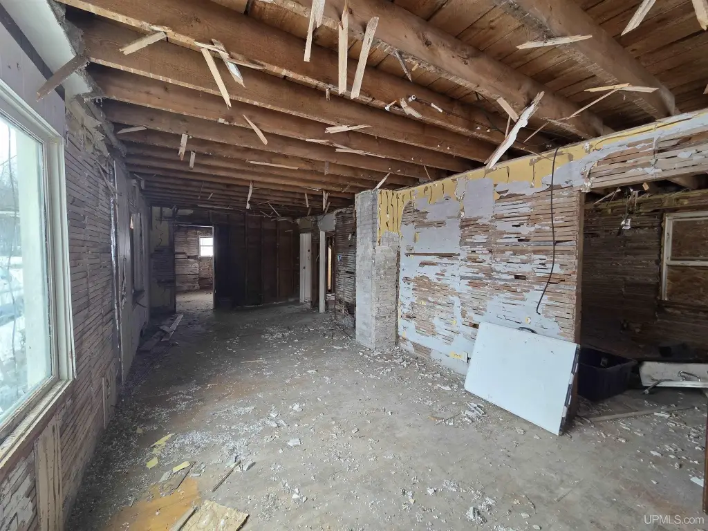 Picture 4