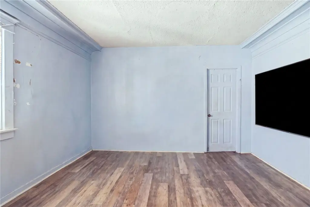 Picture 9