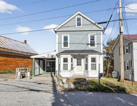 Victorian Home in Cornish Village
