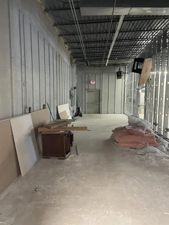 Picture 4