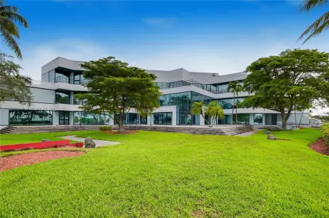 Doral Office Suite For Rent