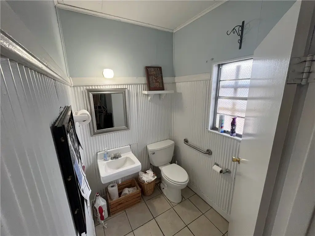 Picture 11