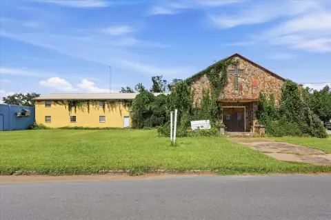 Church Property on 0.76 Acres