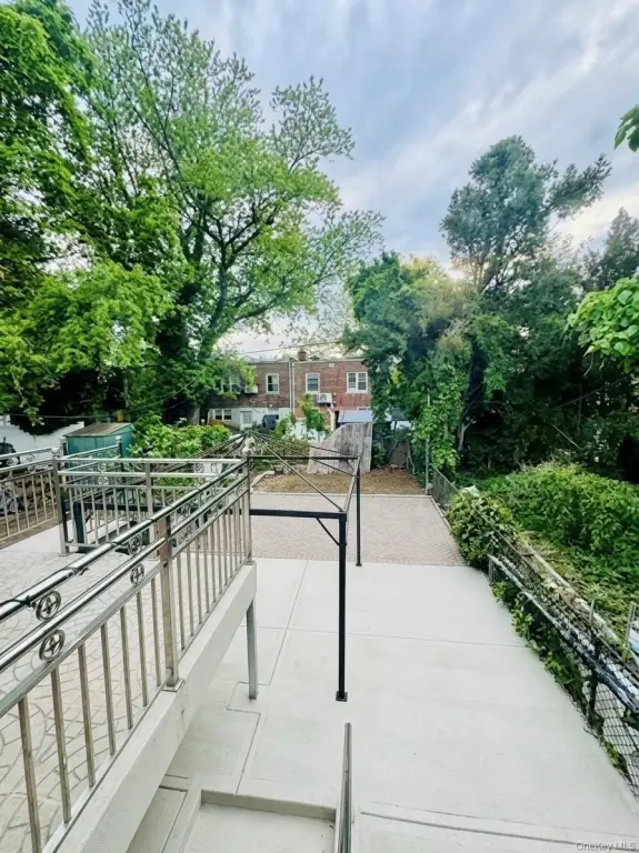 Picture 16