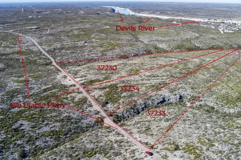 35.84 Acres Near Amistad Lake