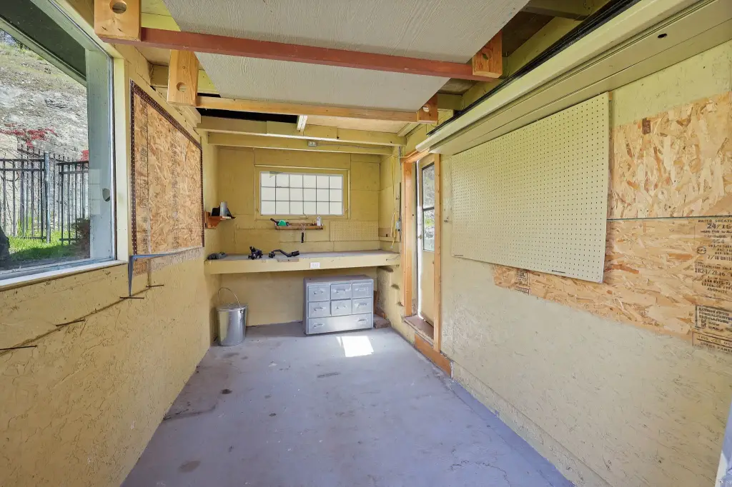 Picture 30