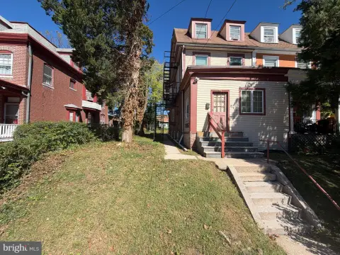 5-Unit Apartment Building