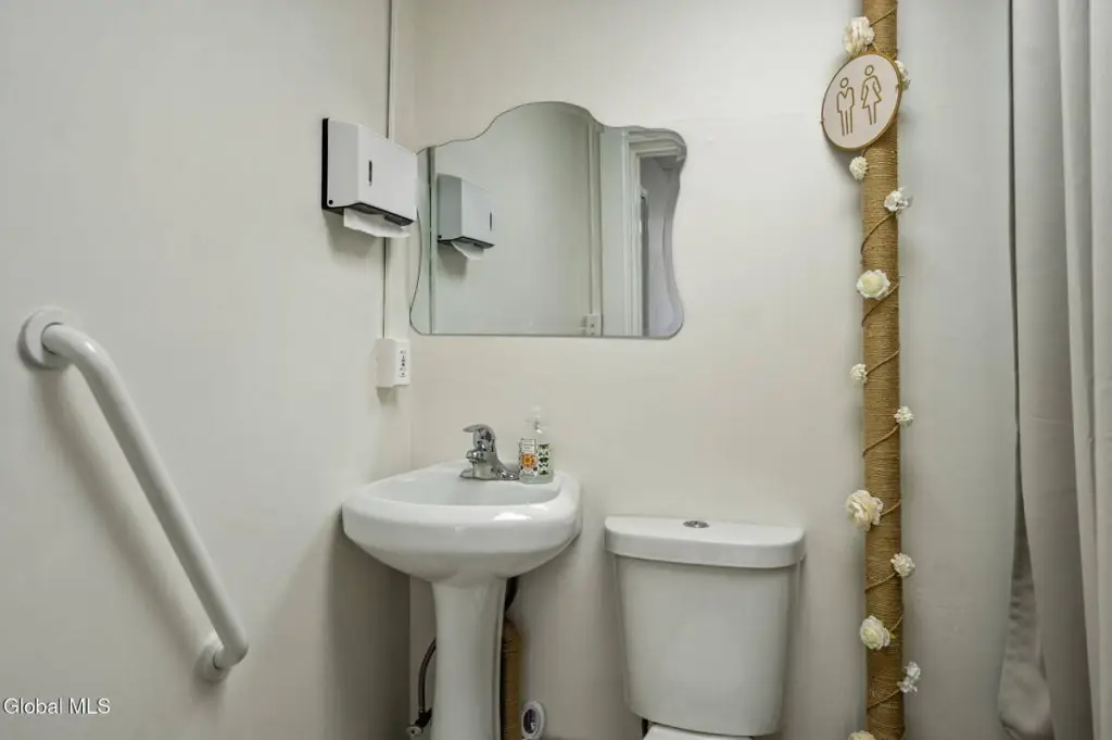 Picture 12