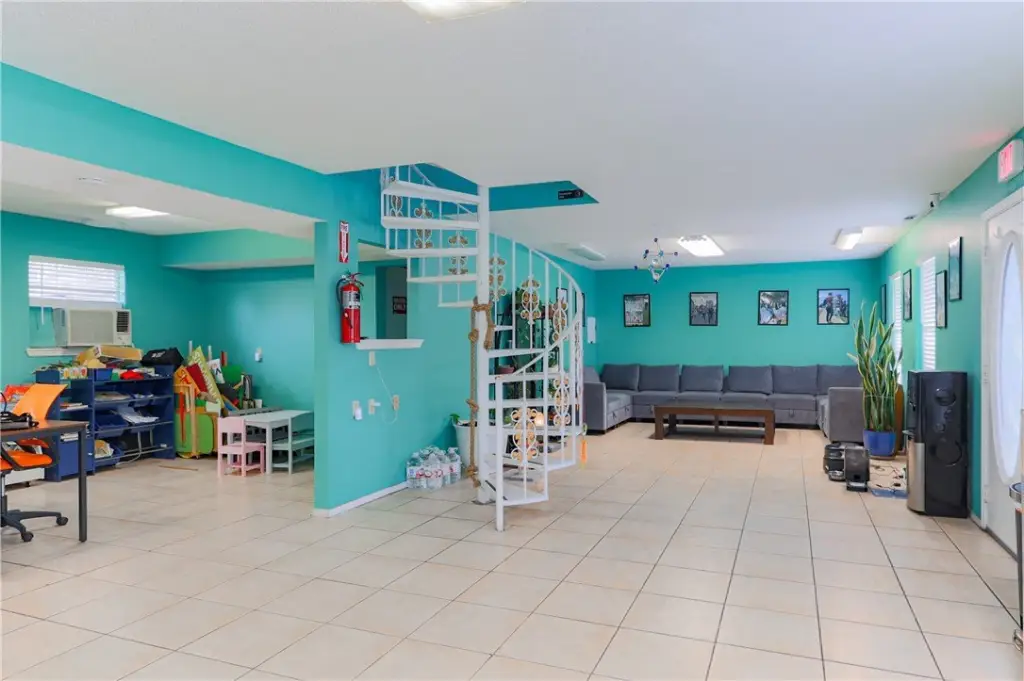 Picture 6