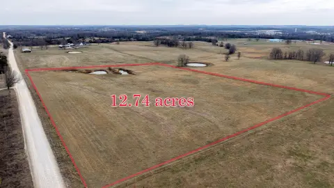 12.74 Acres in Melbourne, AR
