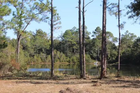 Waterfront Homesite on 5-Acre Pond
