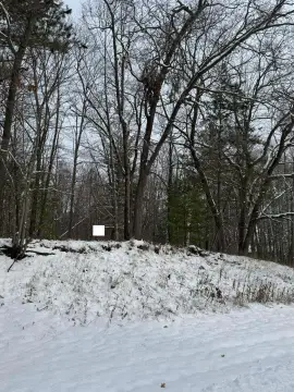 Residential Lot Near Cedar Lake
