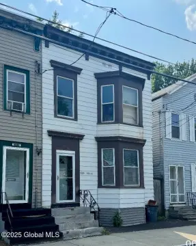 Albany Duplex: Investor Opportunity