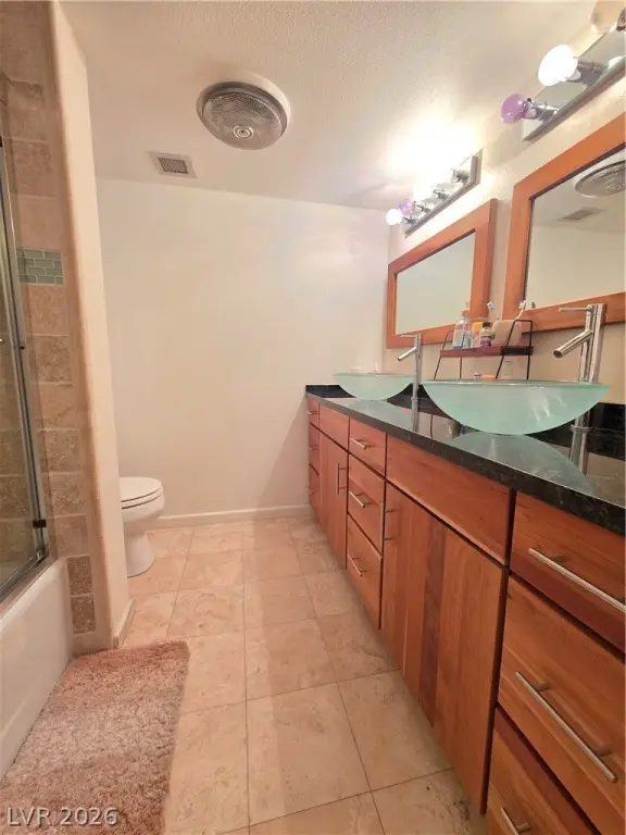 Picture 24