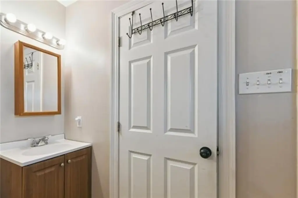 Picture 10