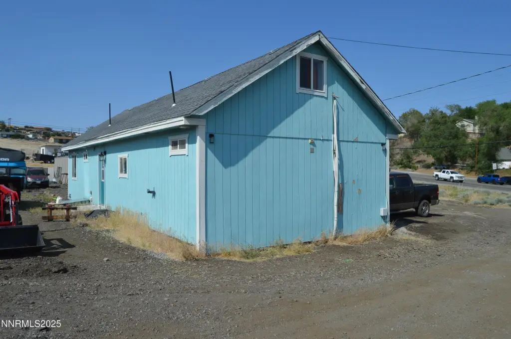 Picture 16