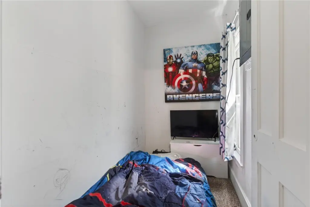 Picture 19