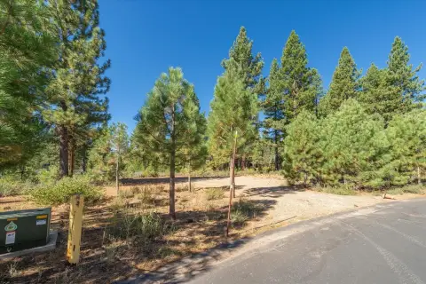 Residential Lot in Truckee, CA